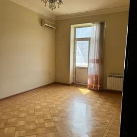 Baku-da 60.0 m2 mənzil kirayə verilir - Şəkil 2