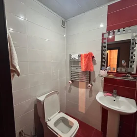In Khirdalan 70.0 m² apartment is for rent - Image 5
