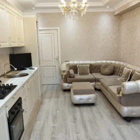 In Khirdalan 65.0 m² apartment is for rent - Image 2