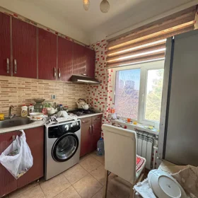 In Baku 55.0 m² apartment is for sale - Image 3