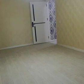 In Khirdalan 55.0 m² apartment is for sale - Image 4
