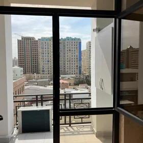 In Baku 105.0 m² apartment is for sale - Image 3