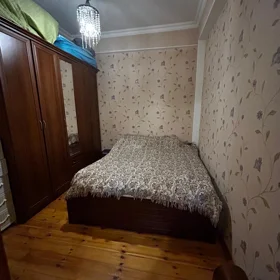 In Khirdalan 70.0 m² apartment is for sale - Image 4