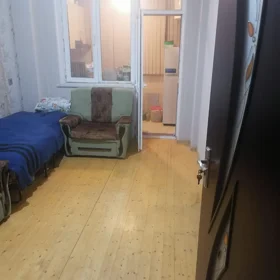 In Baku 46.0 m² apartment is for sale - Image 3