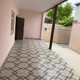In Khirdalan 130.0 m² house with 5.0 rooms is for sale - Image 3