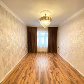In Baku 65.0 m² apartment is for sale - Image 2
