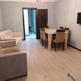 Baku-da 70.0 m2 mənzil kirayə verilir - Şəkil 2