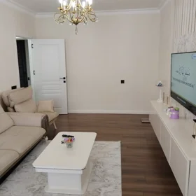 In Baku 75.0 m² apartment is for sale - Image 4