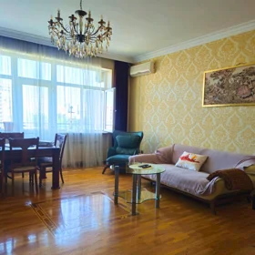 In Baku 160.0 m² apartment is for sale - Изображение 2