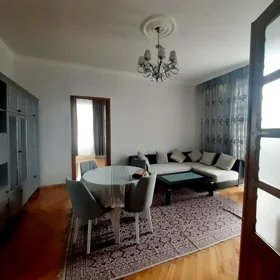 In Baku 75.0 m² apartment is for rent - Image 2