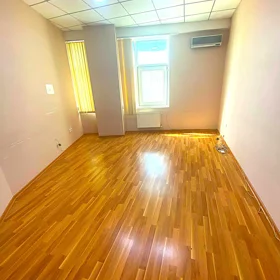 In Baku 20.0 m² office is for rent - Изображение 2