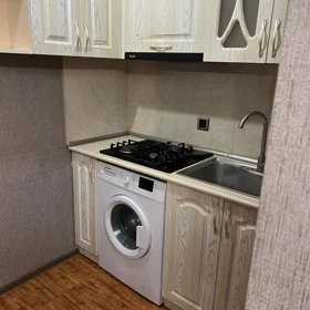 In Baku 65.0 m² apartment is for rent - Image 4