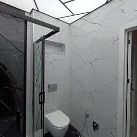 In Baku 90.0 m² apartment is for sale - Image 2