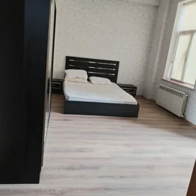In Baku 180.0 m² apartment is for rent - Image 5