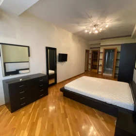 In Baku 225.0 m² apartment is for rent - Изображение 3
