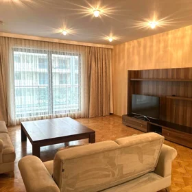 In Baku 175.0 m² apartment is for sale - Изображение 2