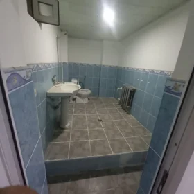 In Baku 40.0 m² house with 1.0 rooms is for rent - Image 3