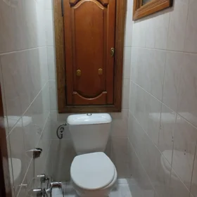 In Baku 90.0 m² apartment is for rent - Image 5