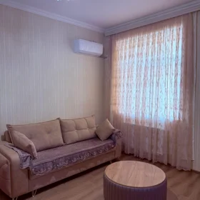 Sumgayit-da 100.0 m2 mənzil kirayə verilir - Şəkil 2