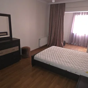 In Baku 120.0 m² apartment is for rent - Image 5