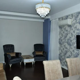 In Baku 85.0 m² apartment is for rent - Image 4