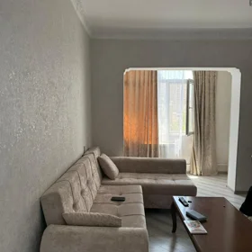 In Baku 70.0 m² apartment is for rent - Image 4