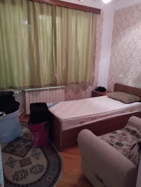 In Baku 125.0 m² apartment is for rent - Image 4