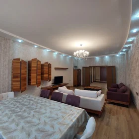 In Baku 150.0 m² apartment is for sale - Image 5