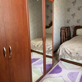 In Khirdalan 60.0 m² apartment is for rent - Image 5