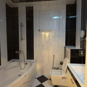 Baku-da 135.0 m2 mənzil kirayə verilir - Şəkil 5