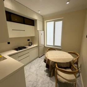 In Baku 105.0 m² apartment is for rent - Image 2