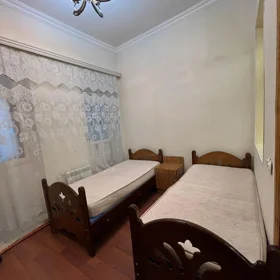 In Baku 60.0 m² house with 2.0 rooms is for sale - Image 2