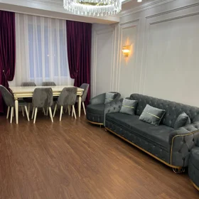 In Baku 102.0 m² apartment is for rent - Image 4