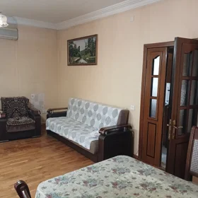 In Baku 80.0 m² apartment is for rent - Image 2