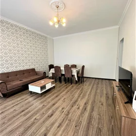 In Baku 120.0 m² house with 4.0 rooms is for rent - Image 4