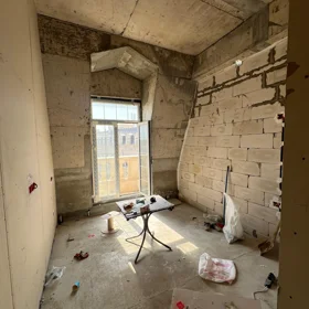 In Baku 100.0 m² apartment is for sale - Изображение 2