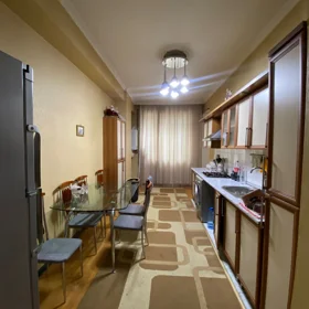 In Baku 70.0 m² apartment is for rent - Изображение 2
