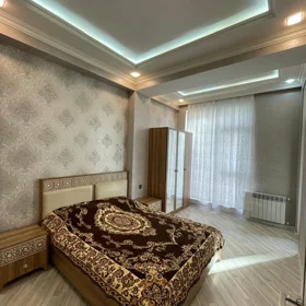 In Baku 70.0 m² apartment is for rent - Image 3