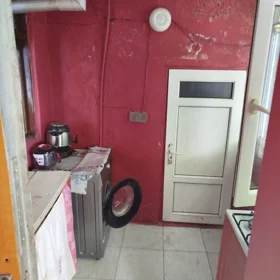 In Baku 200.0 m² house with 3.0 rooms is for rent - Изображение 5