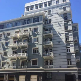 In Baku 70.0 m² apartment is for rent
