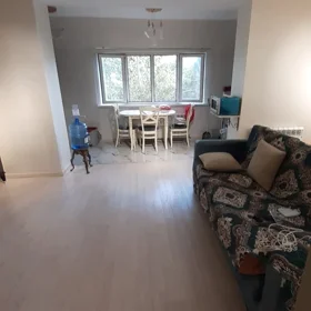 In Baku 30.0 m² apartment is for sale - Image 2