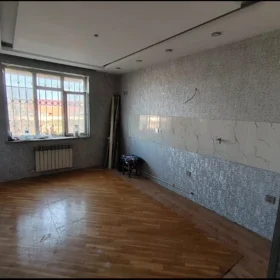 In Khirdalan 70.0 m² apartment is for sale - Image 3