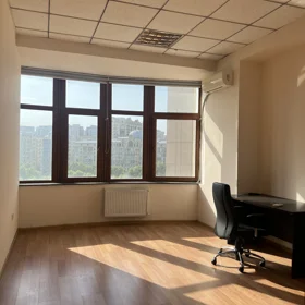 In Baku 250.0 m² office is for rent - Изображение 4