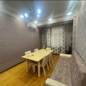 In Baku 67.0 m² apartment is for sale - Image 4