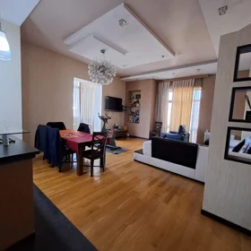 In Baku 164.0 m² apartment is for rent - Image 5