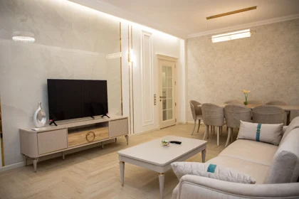 In Baku 123.0 m² apartment is for rent - Image 2