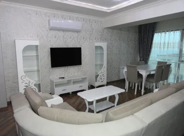 In Baku 128.0 m² apartment is for rent - Image 3