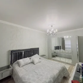 In Baku 105.0 m² house with 2.0 rooms is for rent - Image 3