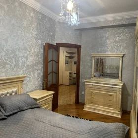 Baku-da 65.0 m2 mənzil kirayə verilir - Şəkil 3