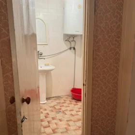 In Baku 80.0 m² apartment is for rent - Изображение 2